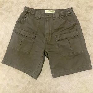 Cabela’s Men’s Shorts 20” length